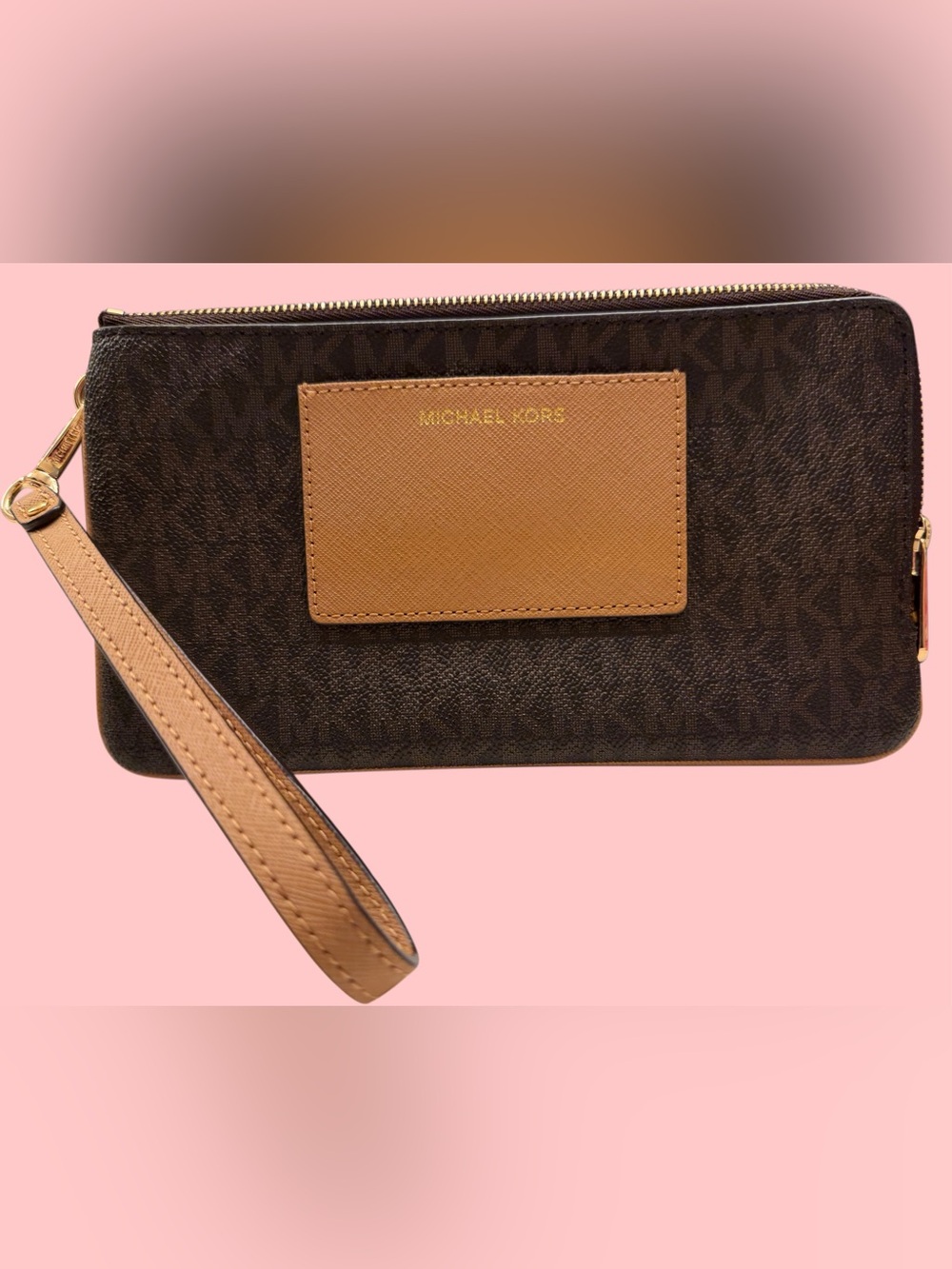 NWOT Michael Kors Wristlet